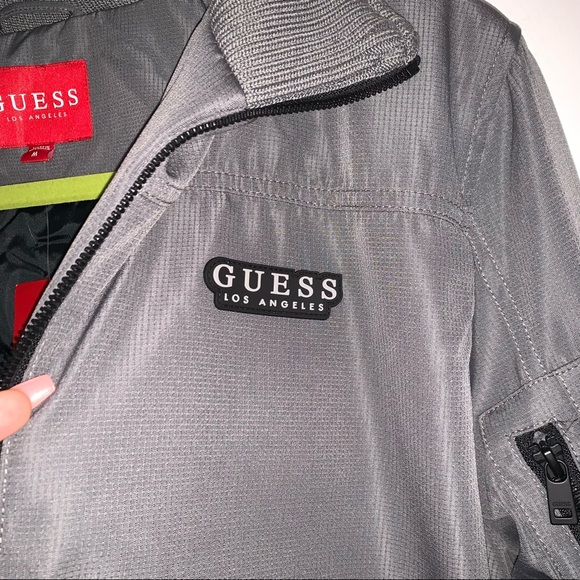 NWT Guess Men’s Grey Nylon Jacket with Pockets - Picture 3 of 12